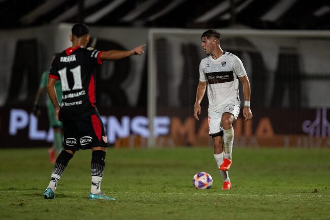 Màn đụng độ đỉnh cao Instituto vs CA Platense